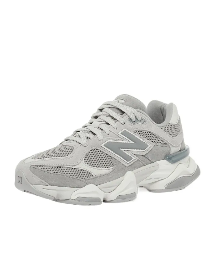 9060 Logo-Detail Sneakers