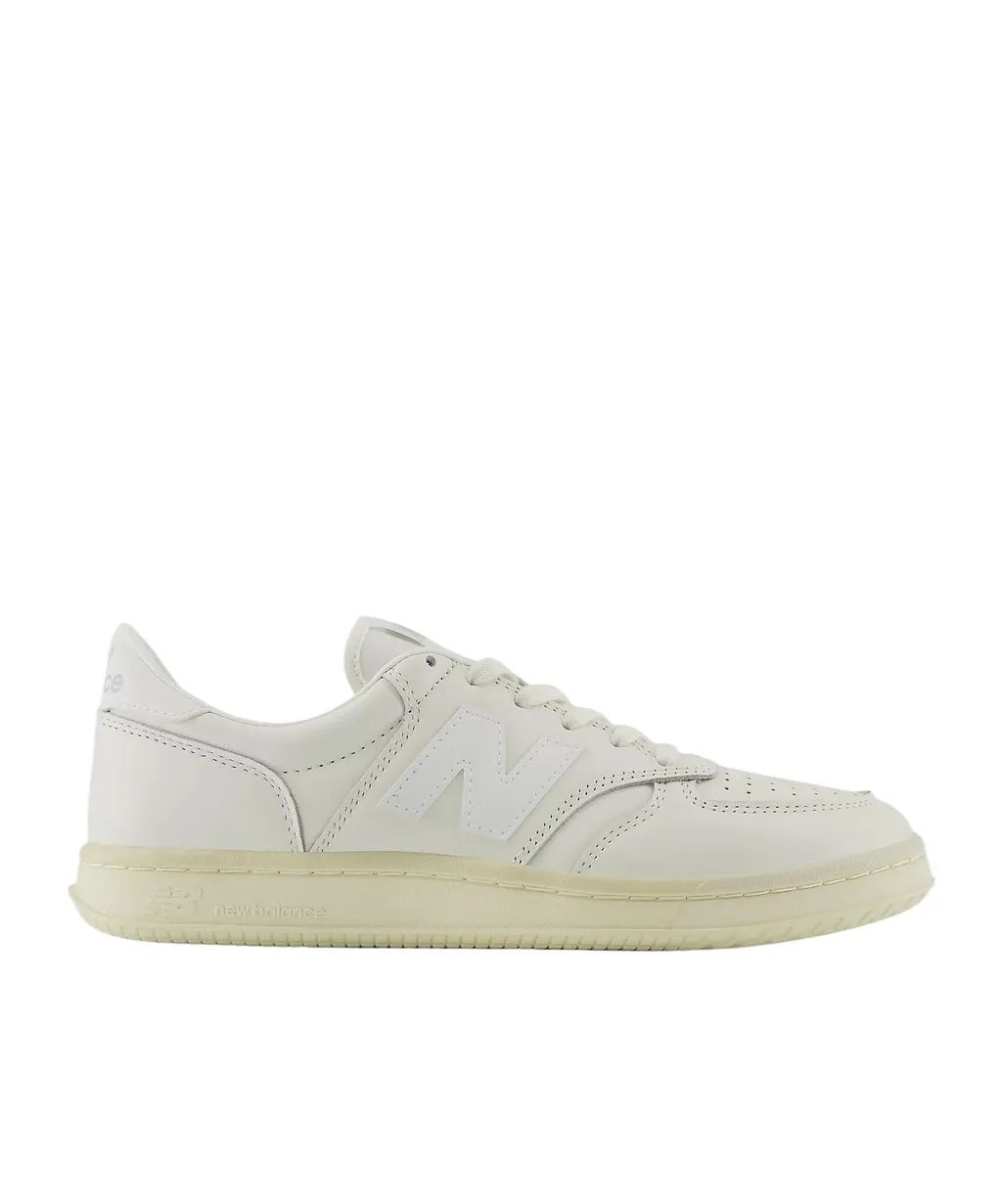 T500 Lace-Up Sneakers