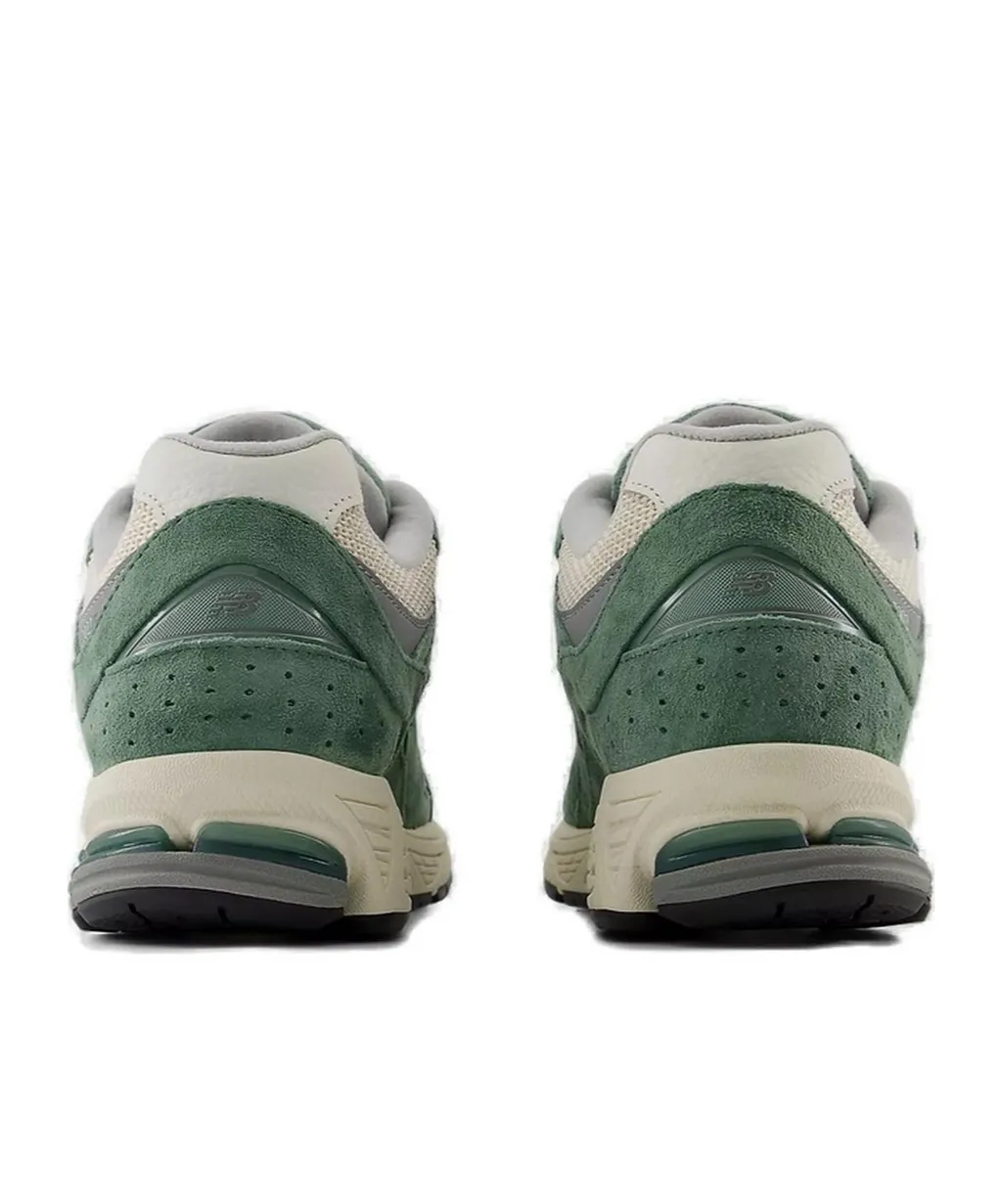 2002R Lace-Up Sneakers