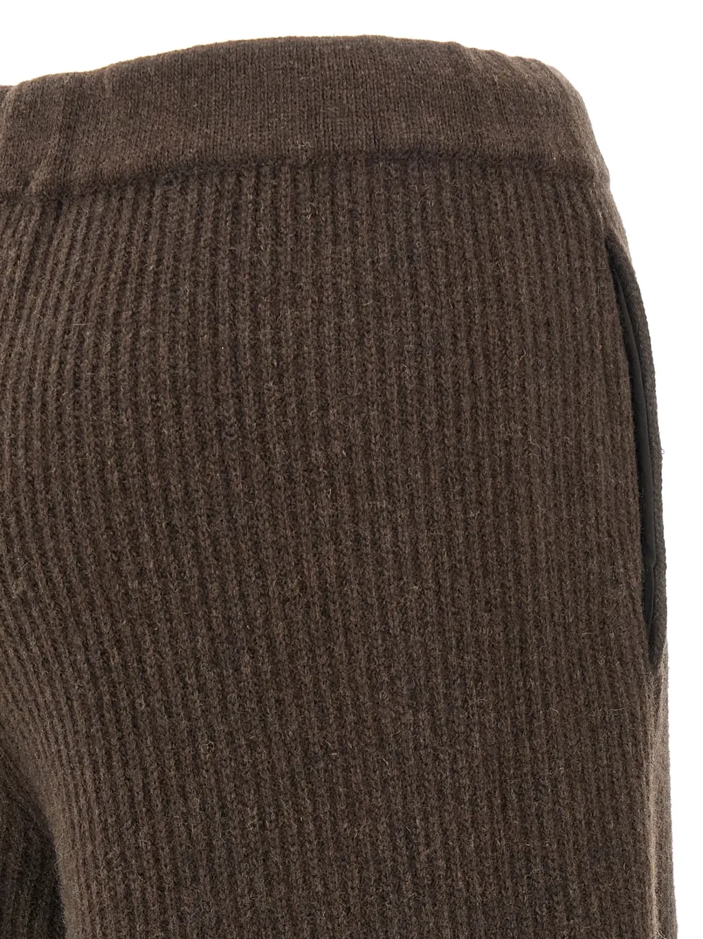 Ribbed Cropped Pants