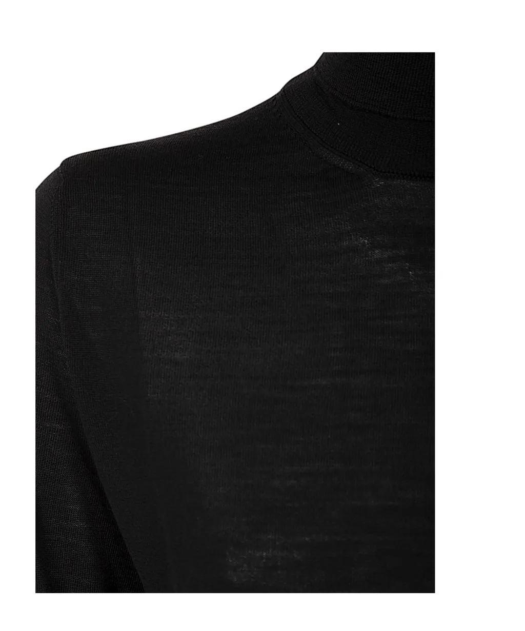 High-Necked Long-Sleeved Sweater