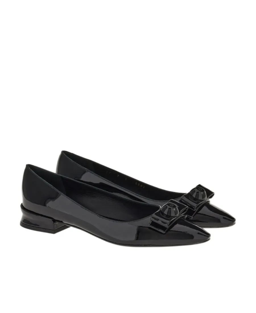Vara Bow Leather Ballerina Shoes