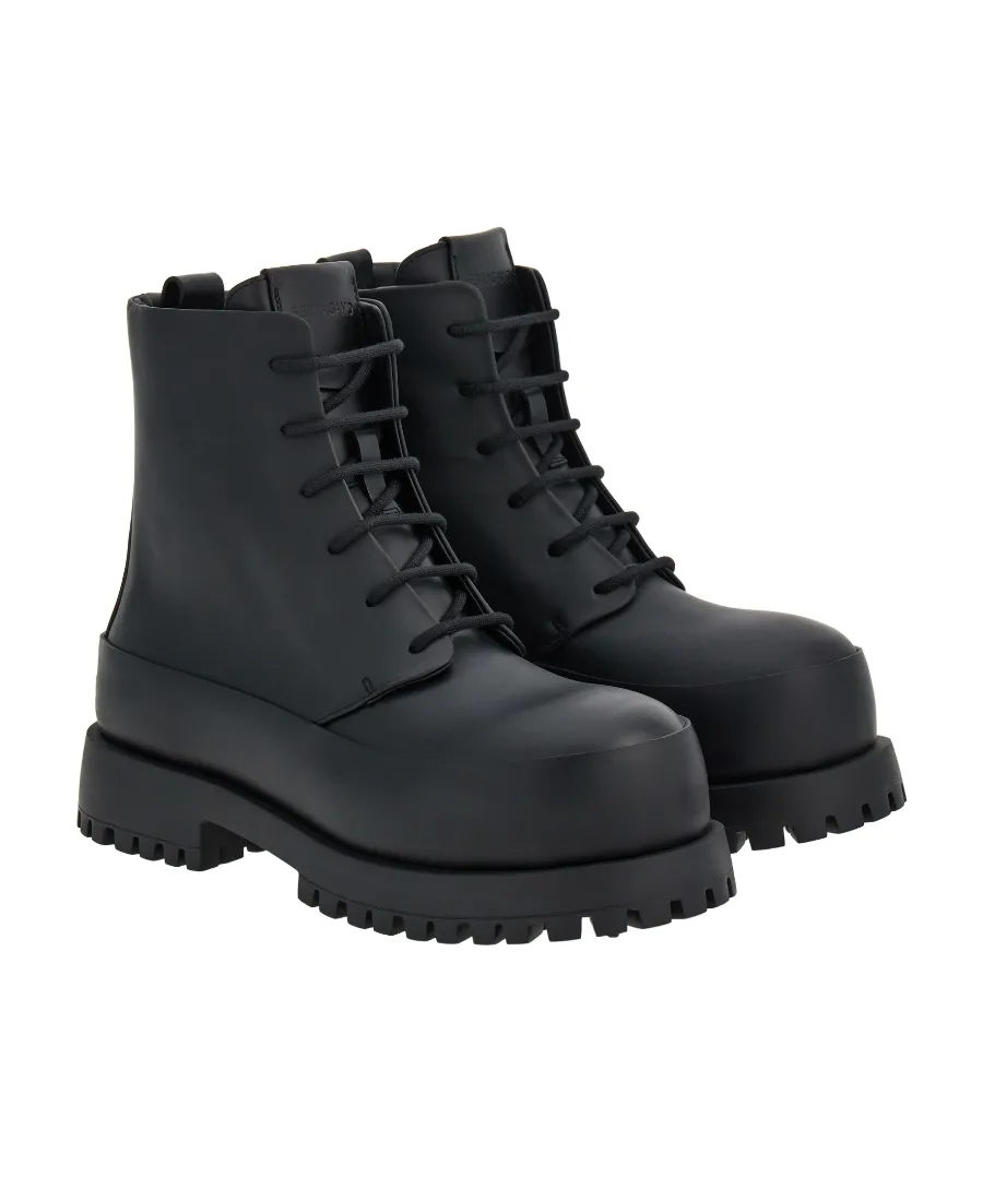 Round-Toe Tank-Sole Ankle Boots