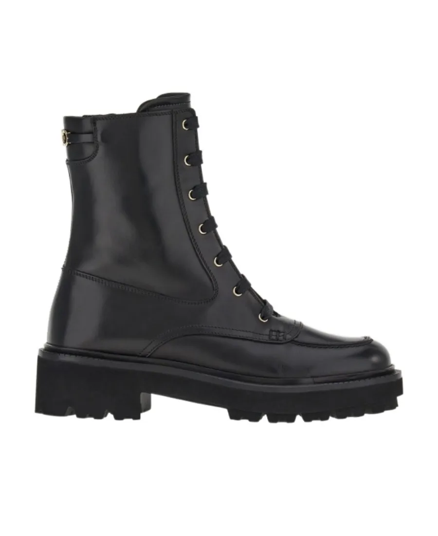 Lacing Ankle Boots