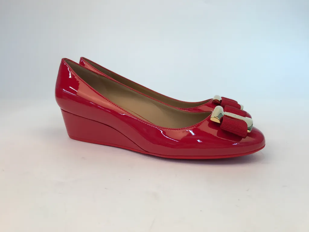 Bow Wedges