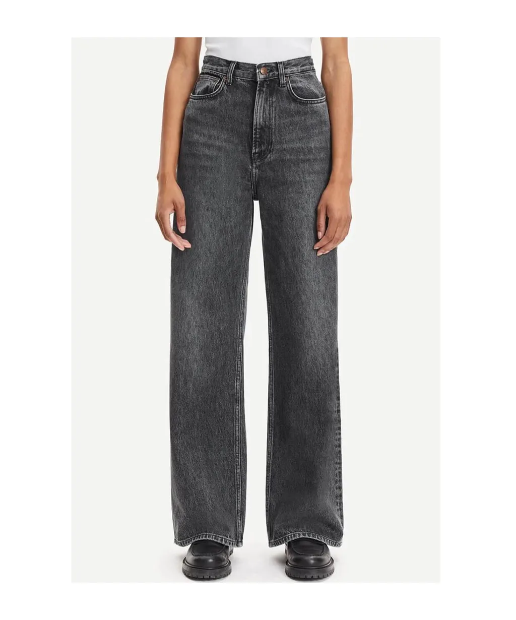 Multi-Pocket Jeans