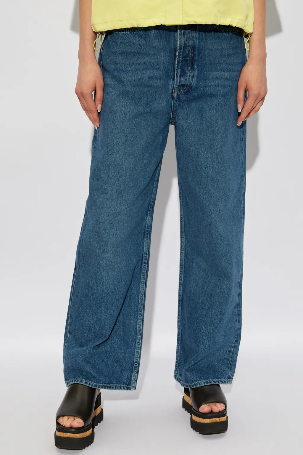 Relaxed Fit Jeans