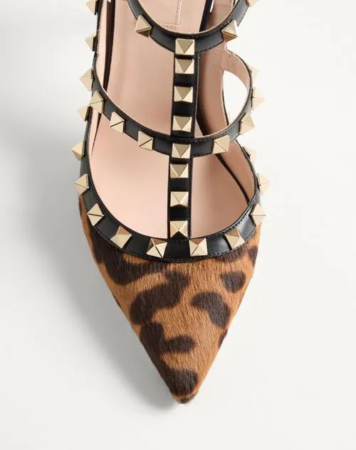 Rockstud Leopard Printed Pumps