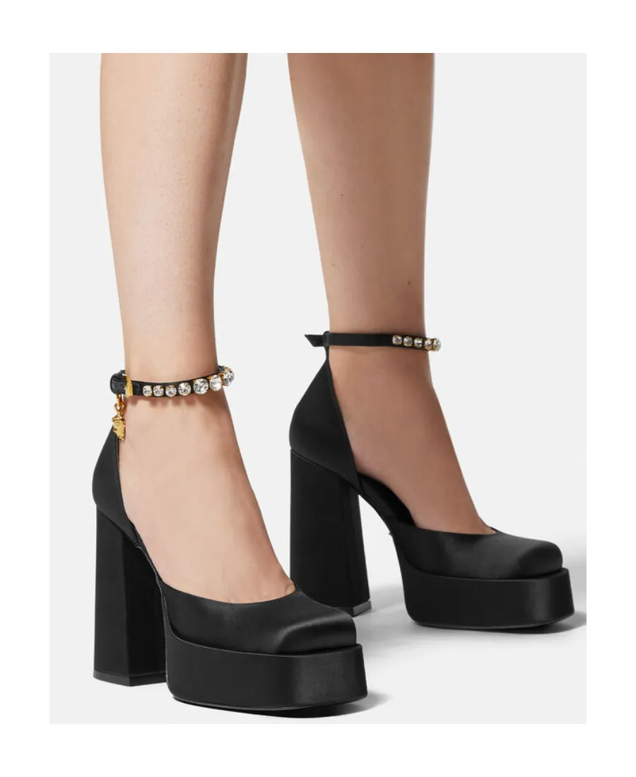 Medusa Aevitas Platform Pumps