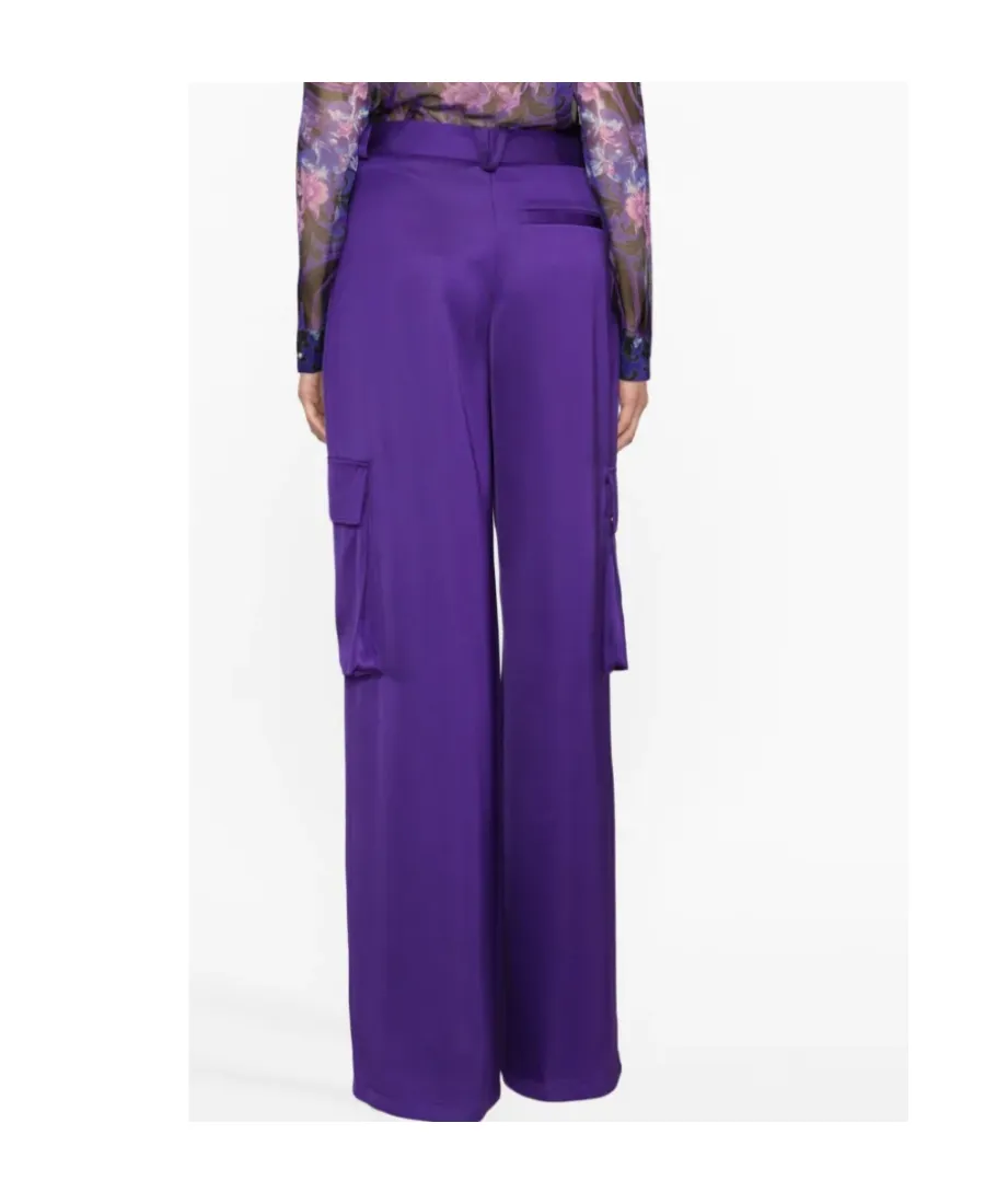 Wide-Leg Cargo Pants