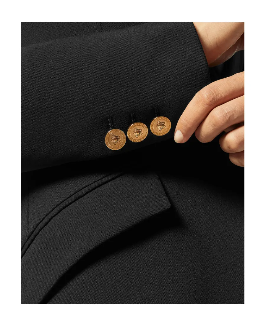 Single-Breasted Buttoned Blazer