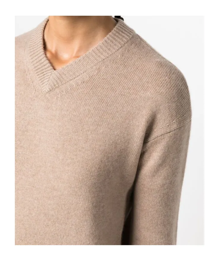 V-Neck Long-Sleeved Jumper