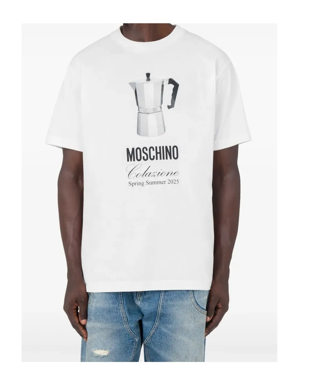 Short-Sleeved T-Shirt