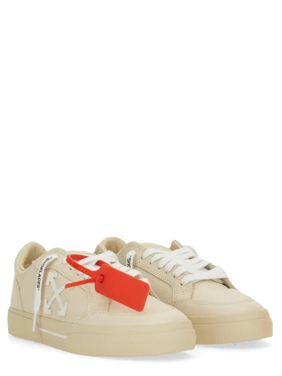 Round-Toe Low-Top Casual Shoes