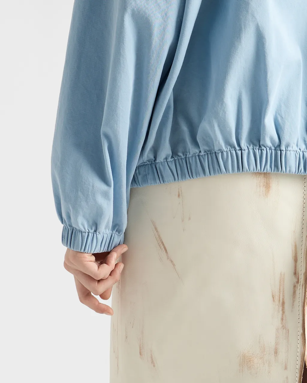 Long-Sleeved Zipped Jacket