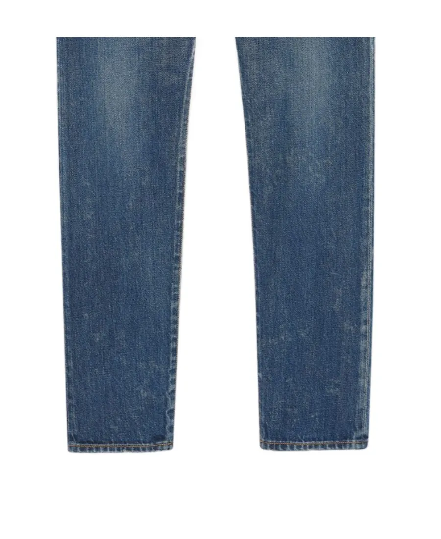 Low-Rise Boyfriend Jeans