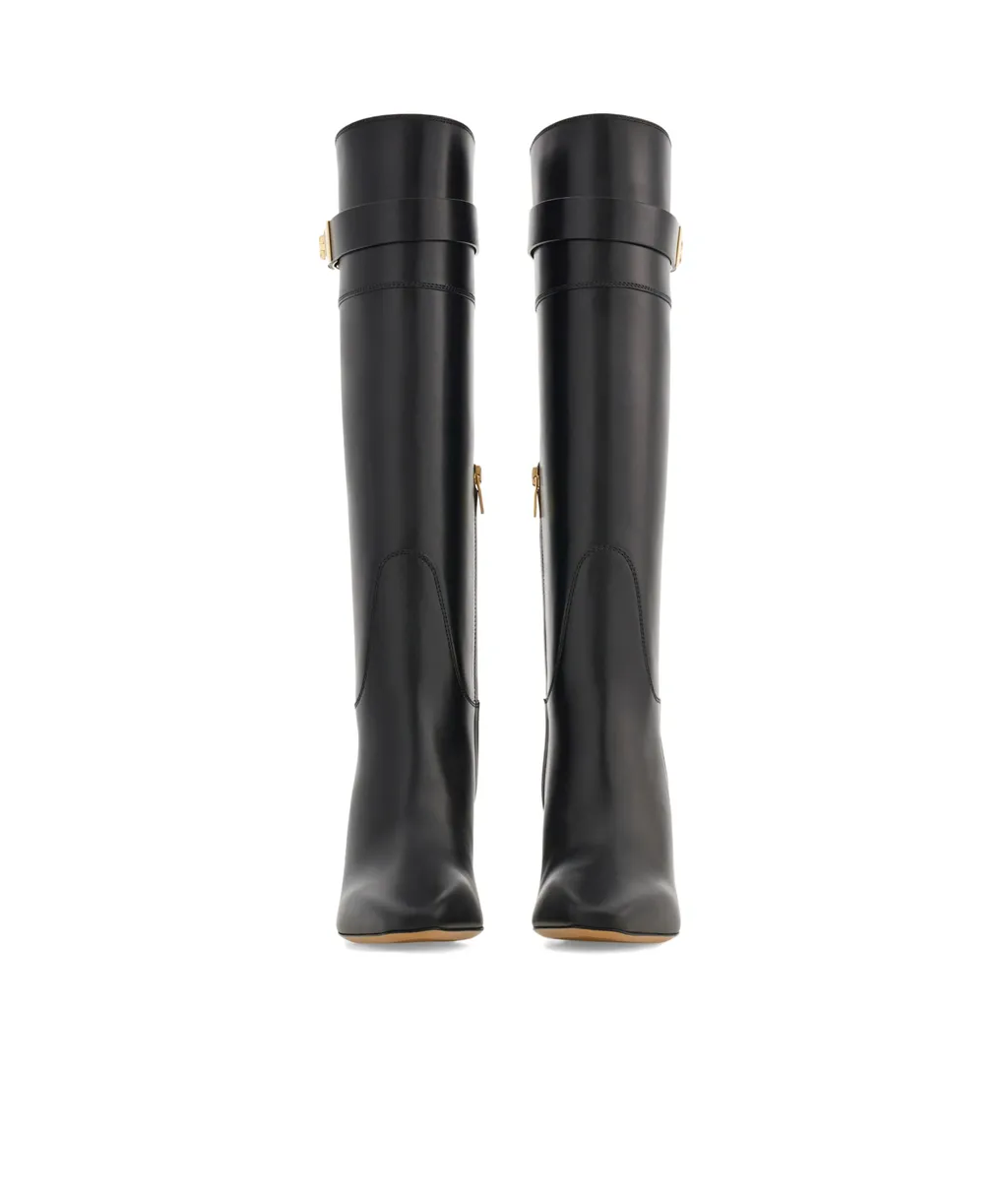 Hug Decorative Boots