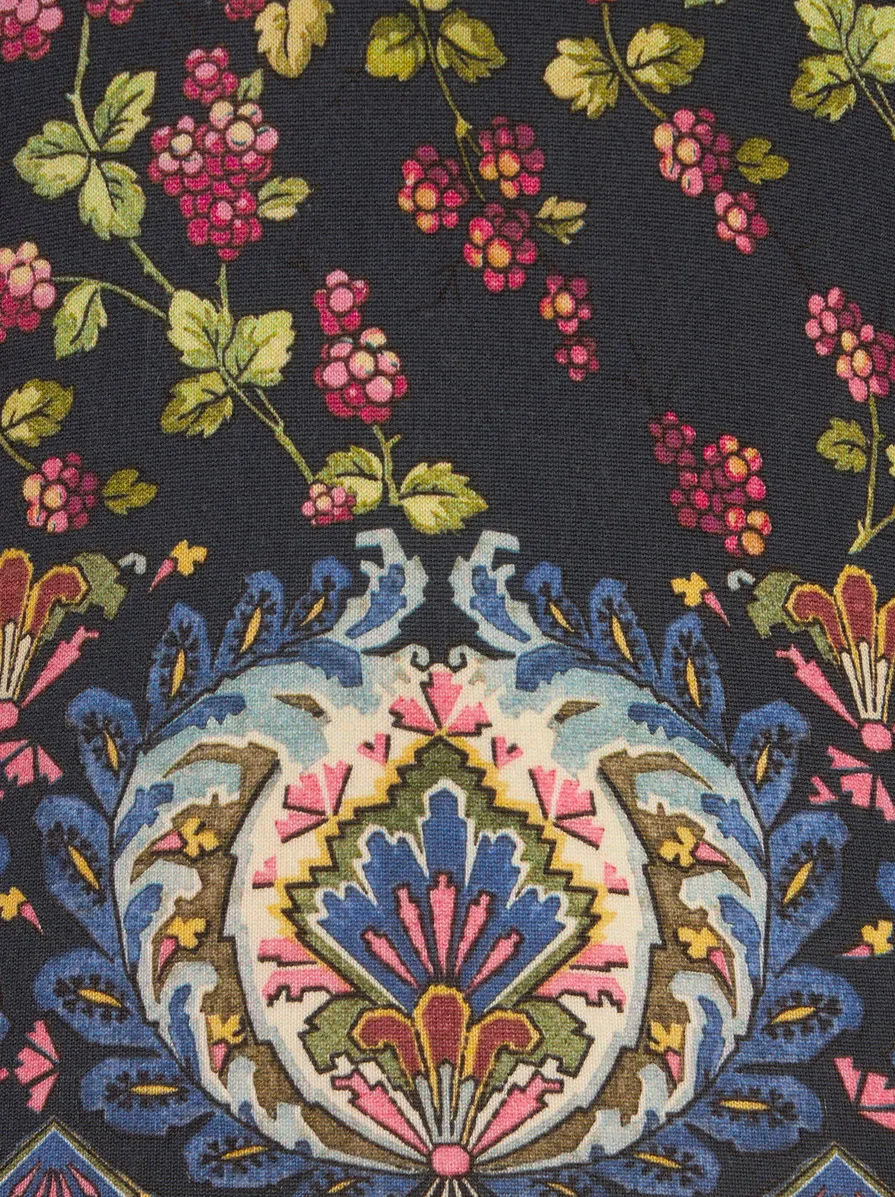 Floral Patterned V-Neck Knitted Top