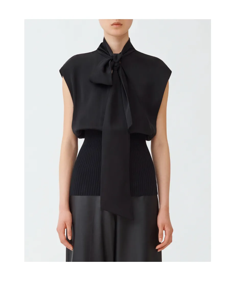 Sleeveless Panelled Blouse
