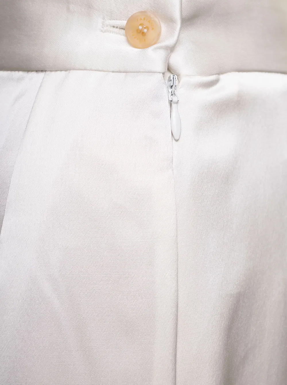 Pleated Details Casual Pants
