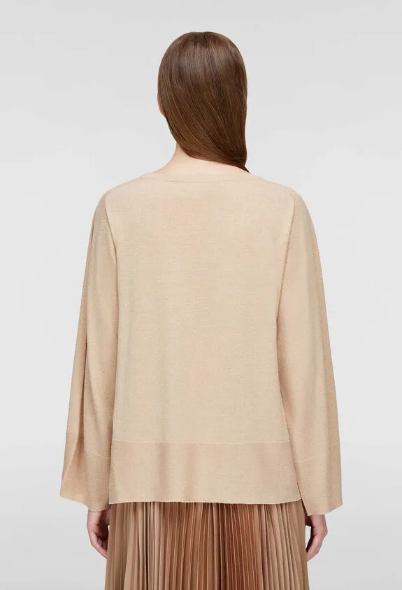 Round Neck And Long-Sleeved Sweater