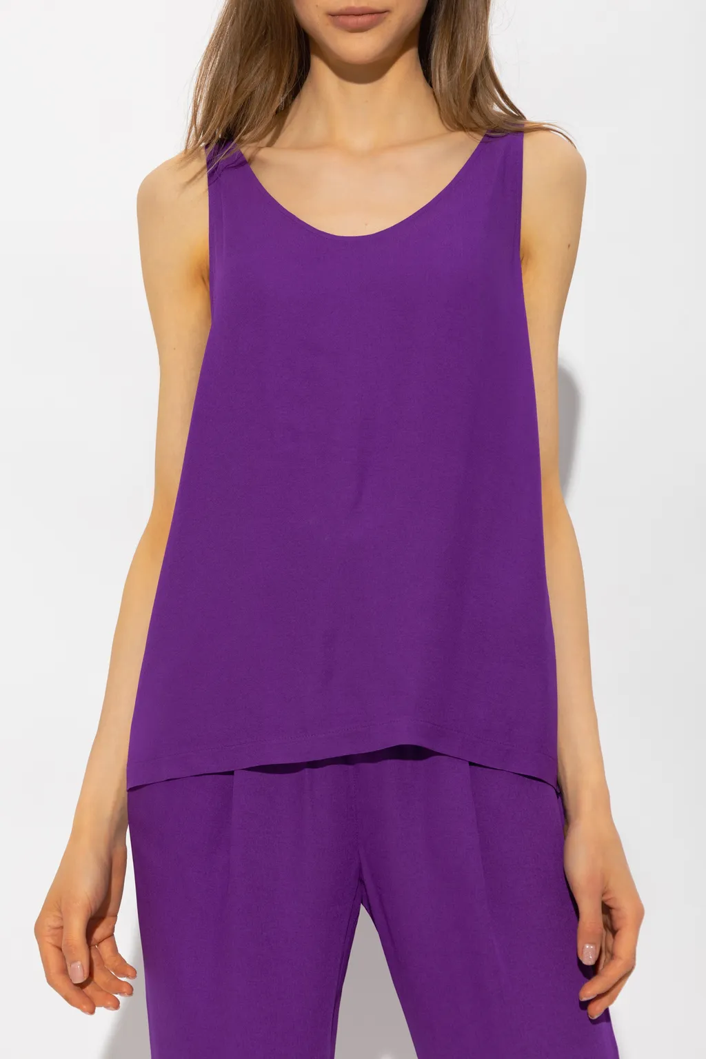 Logo Vest