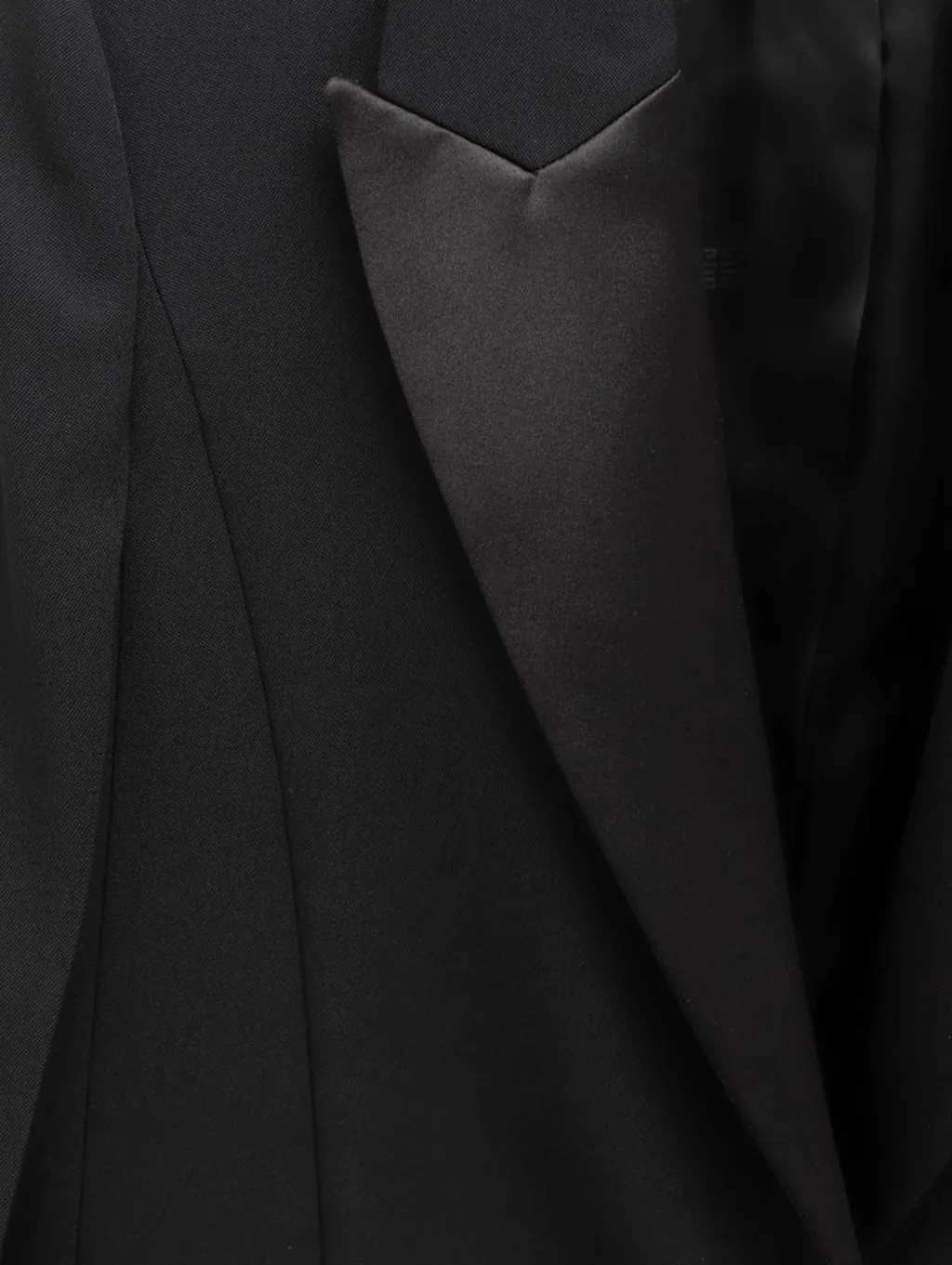 Single Breasted Tailored Blazer