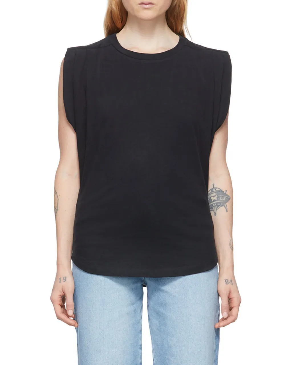 Round-Necked Vest