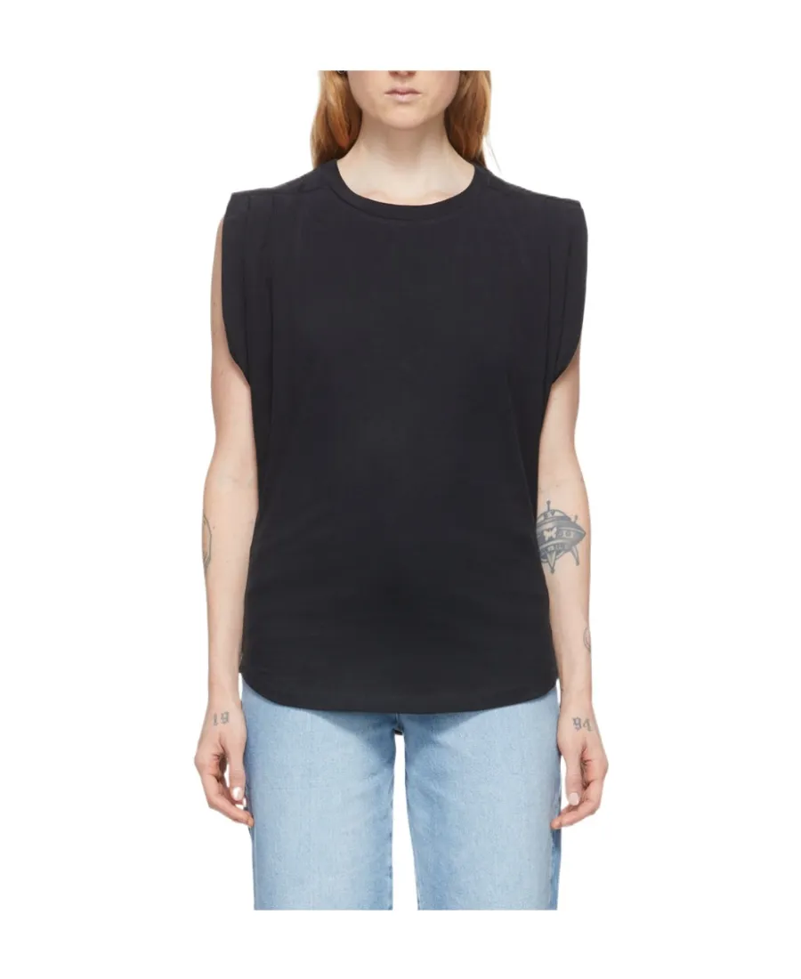 Round-Necked Vest