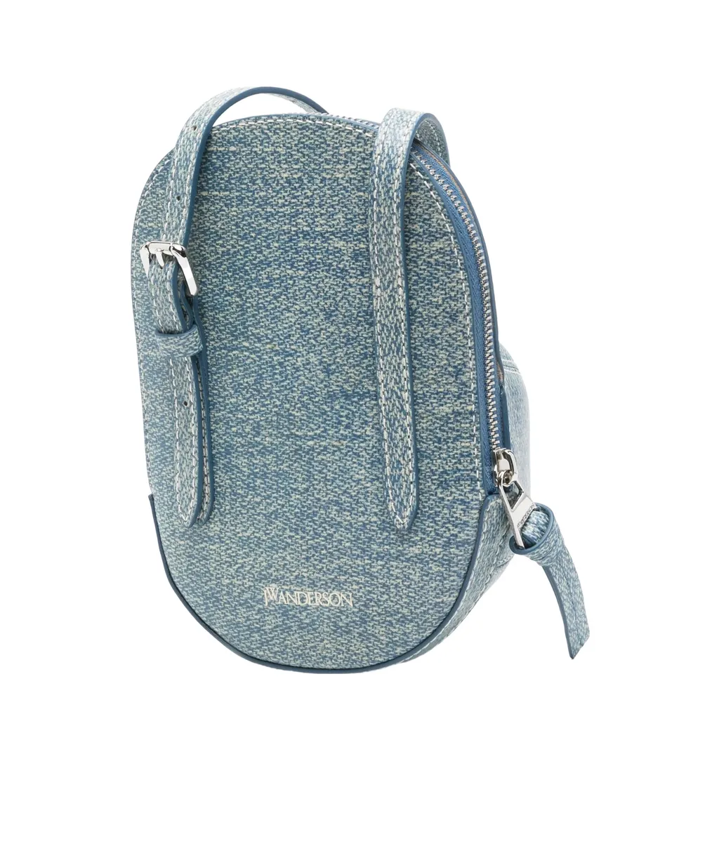 Medium Cap Zipped Messenger Bag