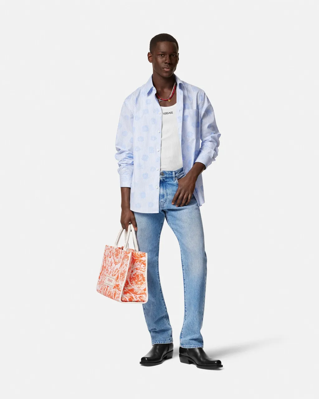 Logo-Patch Straight-Leg Jeans