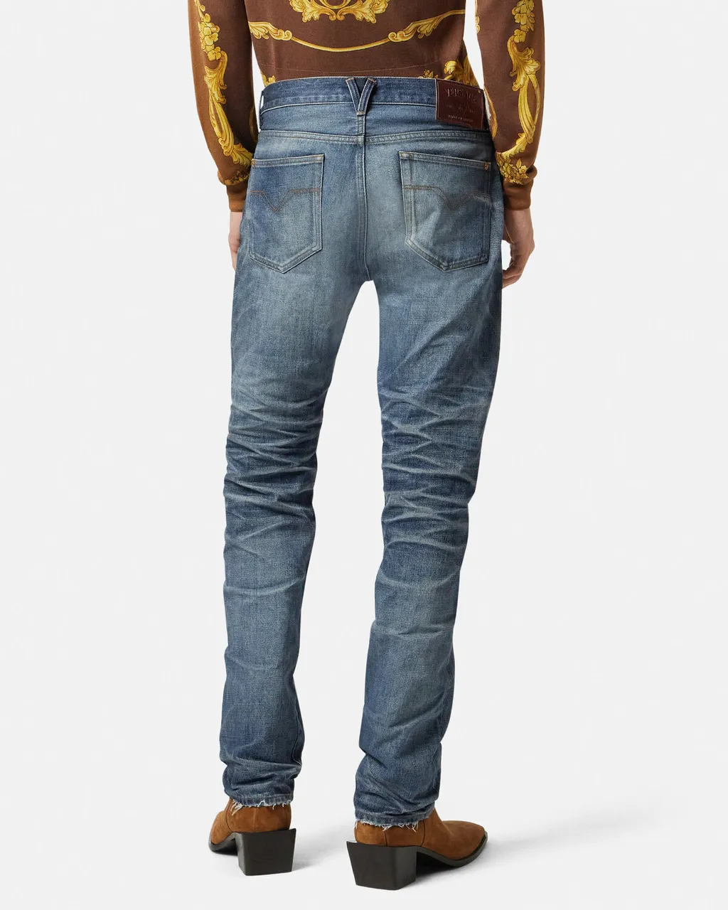 Logo-Patch Straight-Leg Jeans