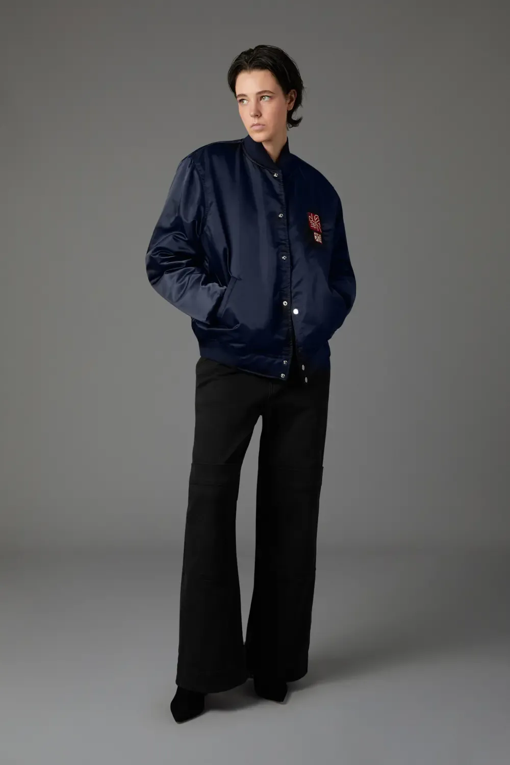 Low-Rise Wide-Leg Jeans