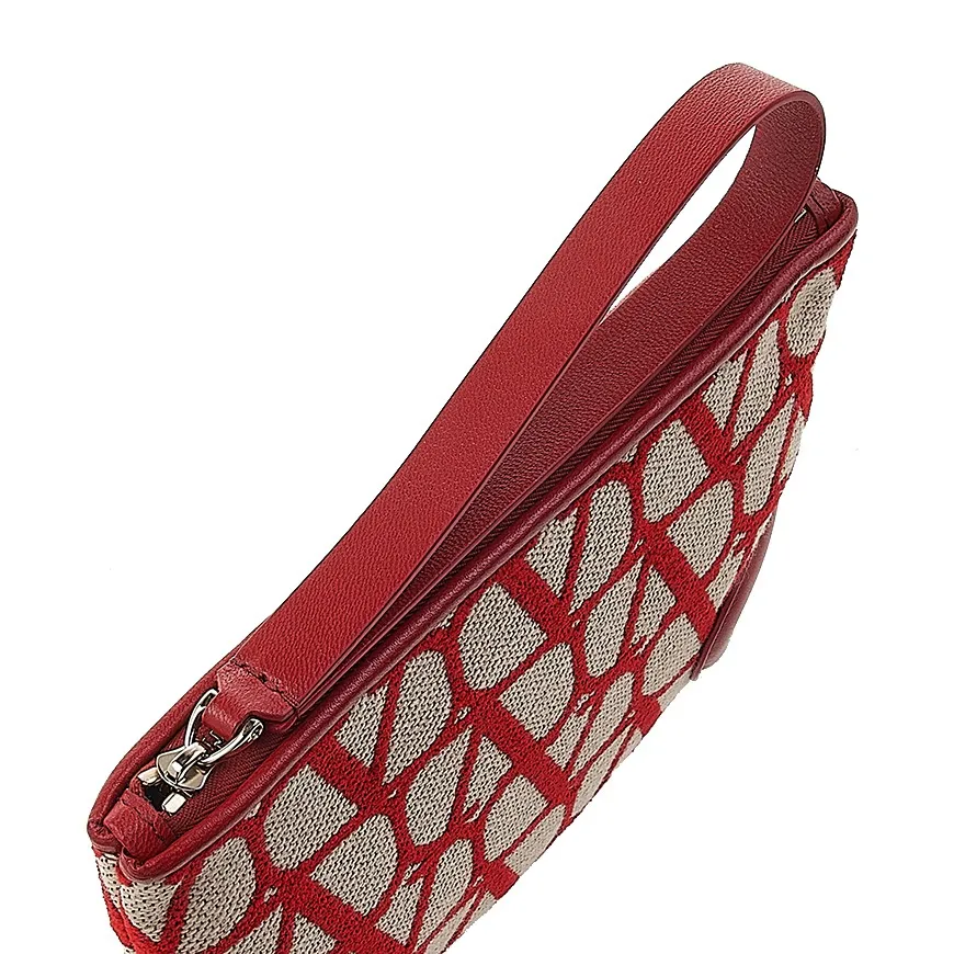 Logo Clutch