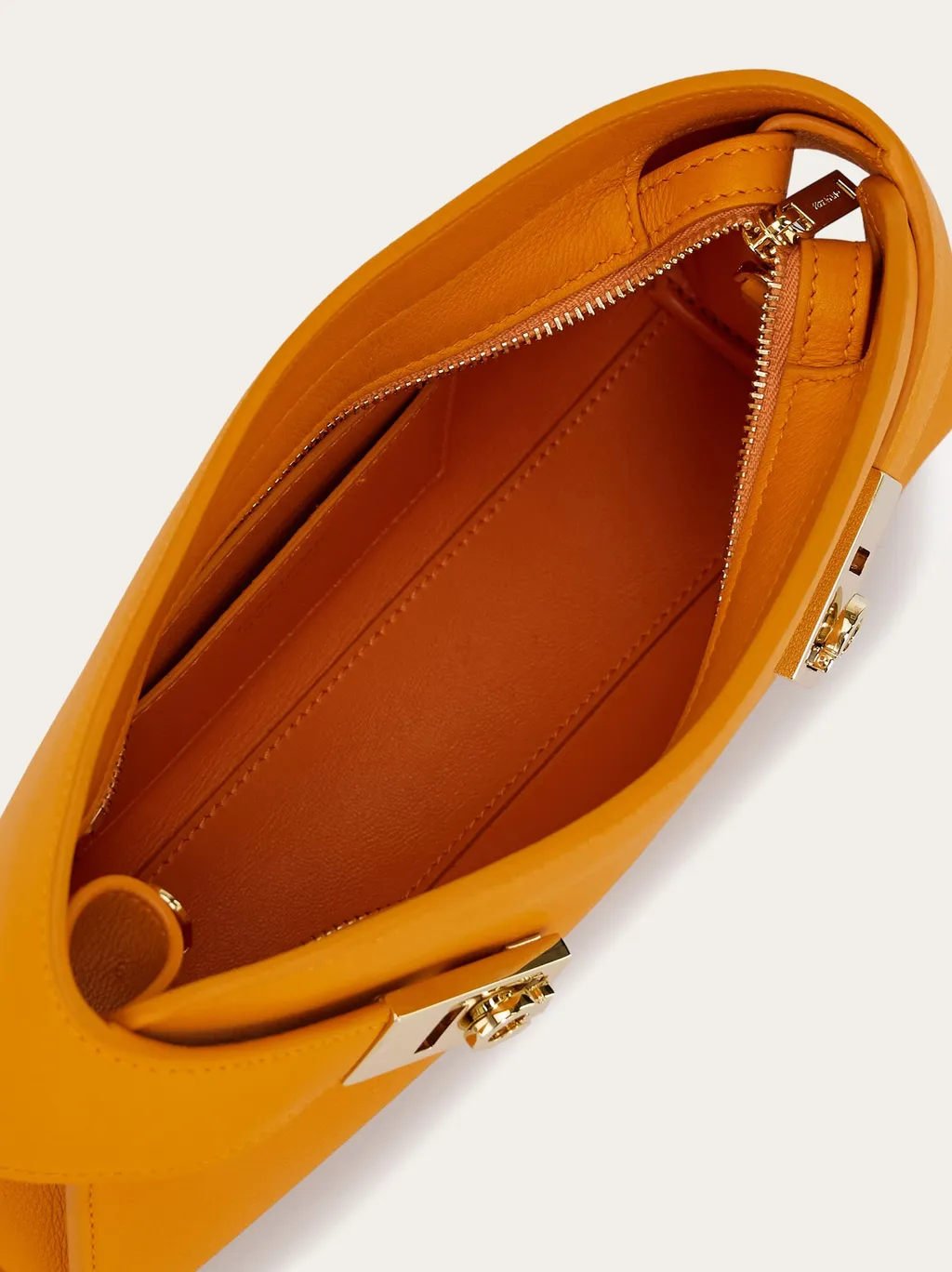 Hug Zipped Crossbody Bag
