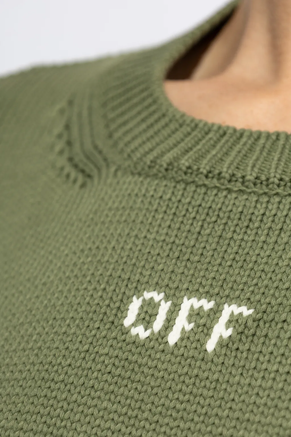 Crewneck Long-Sleeved Jumper
