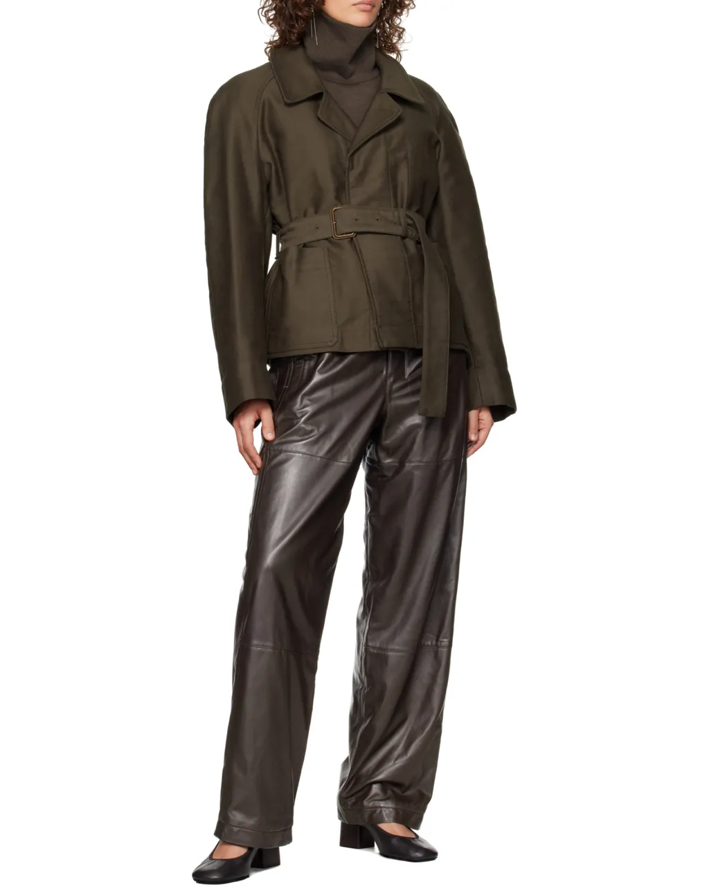 Pleat Detailed Belted Straight Leg Pants
