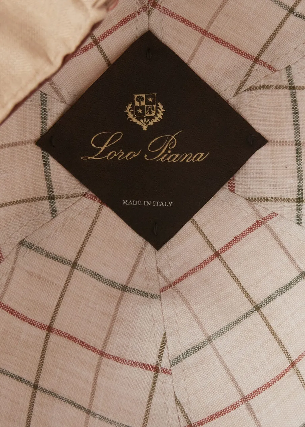 Logo Hat