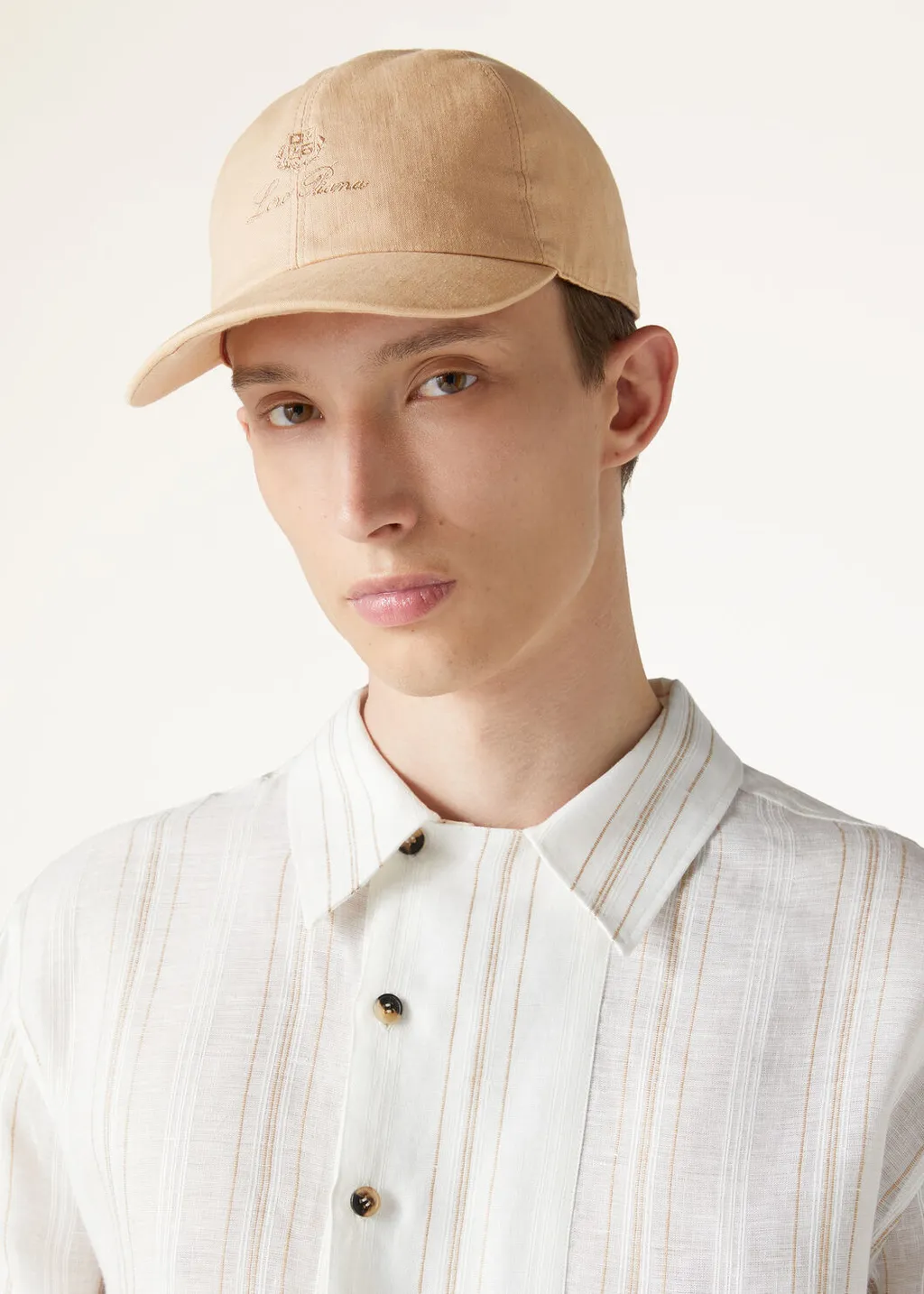 Logo Hat