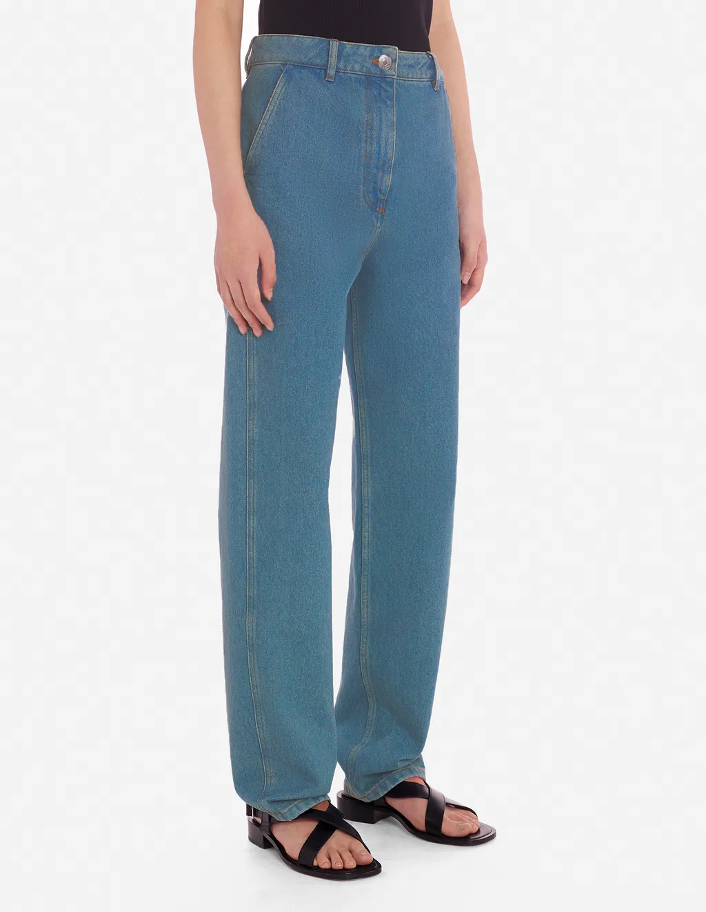 Belt-Loop Jeans