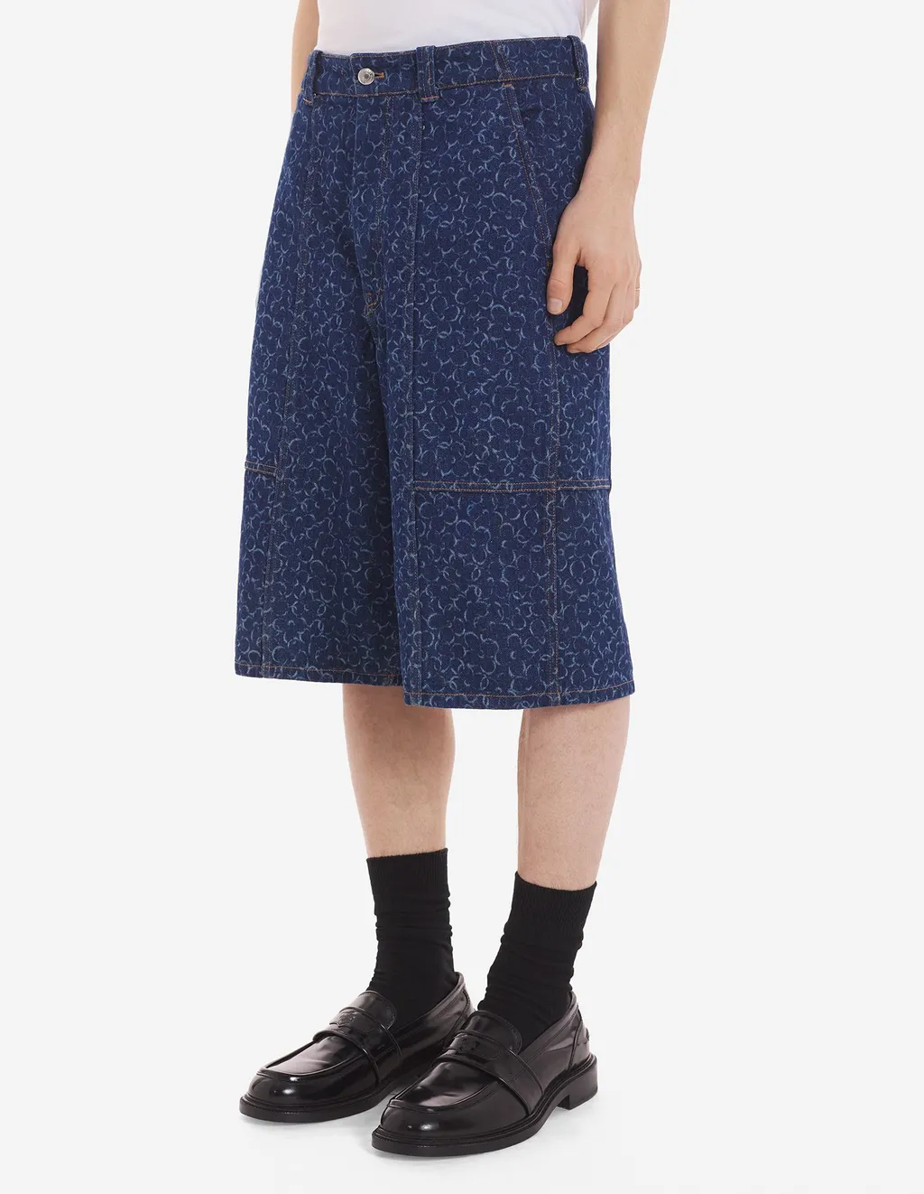 Abstract Daisy-Printed Knee-Length Denim Shorts