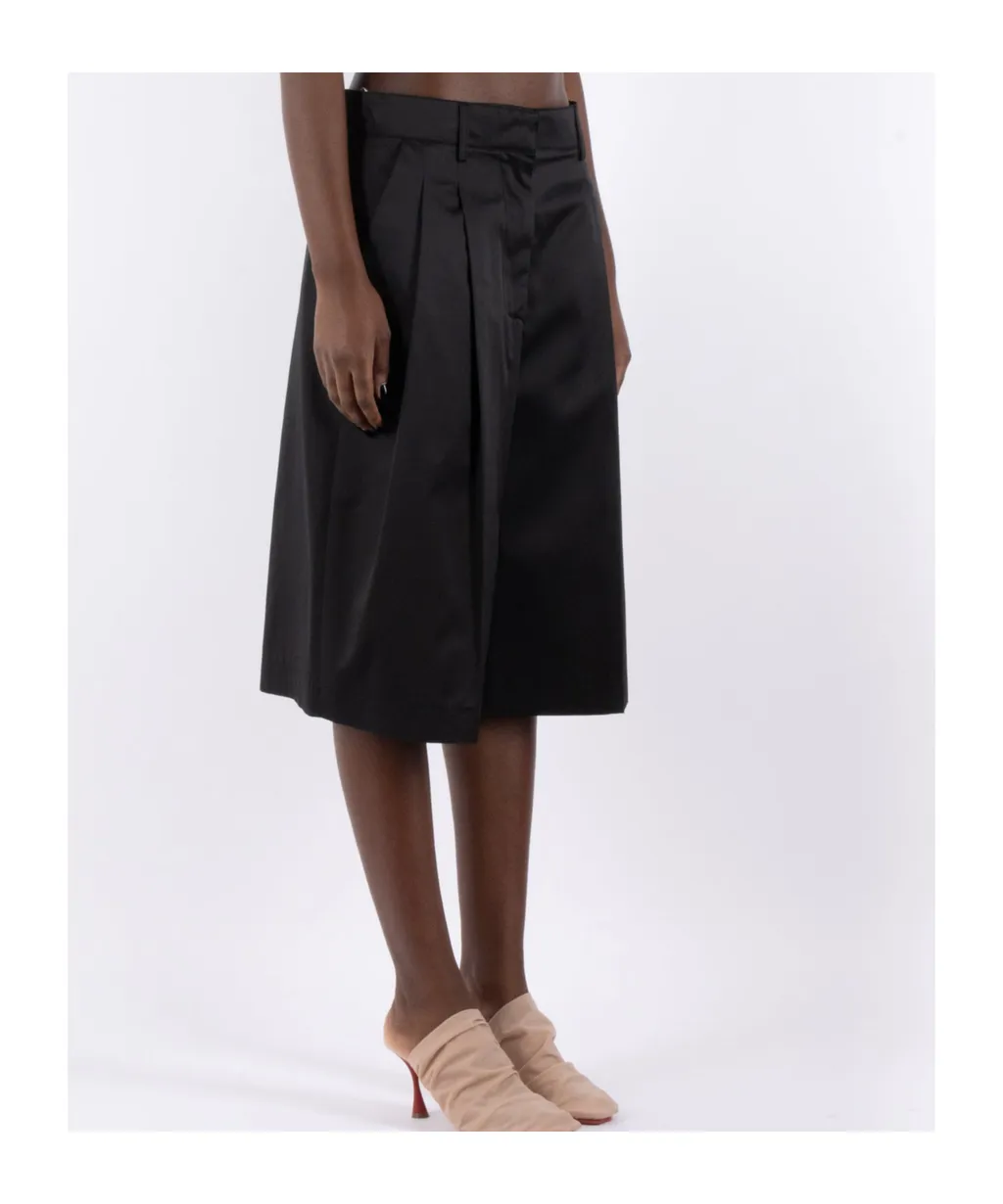 Logo Embroidered Knee-Length Shorts