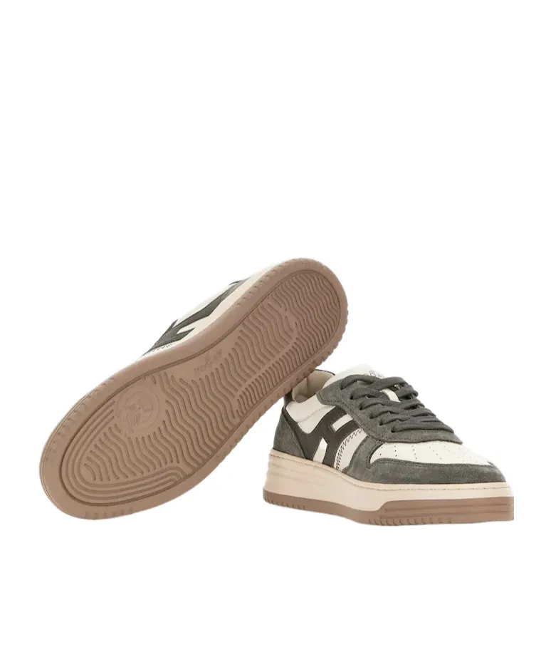 H630 Lace-Up Sneakers