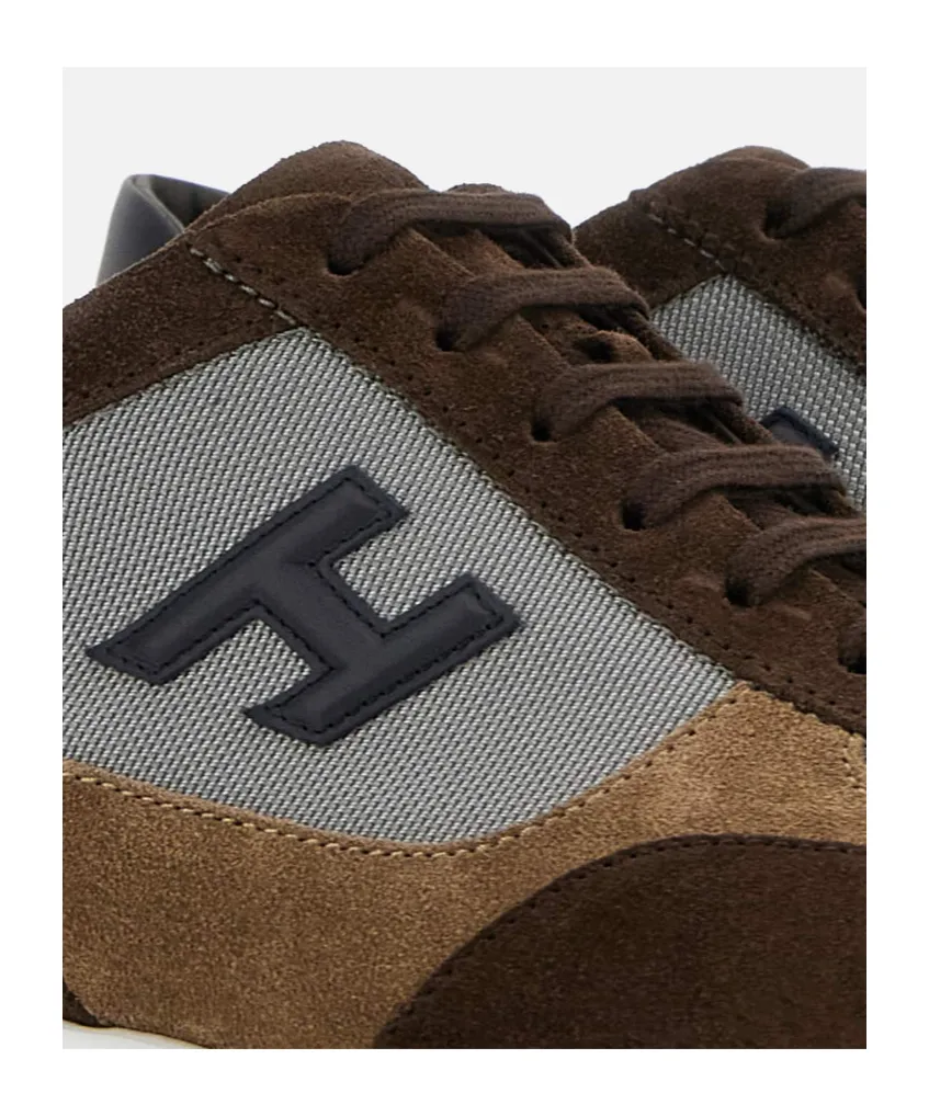 Interactive Low-Top Sneakers
