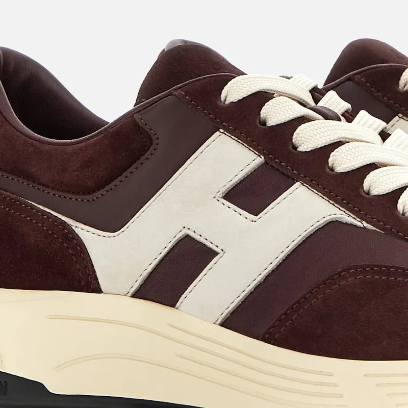 Hyperlight Sneakers