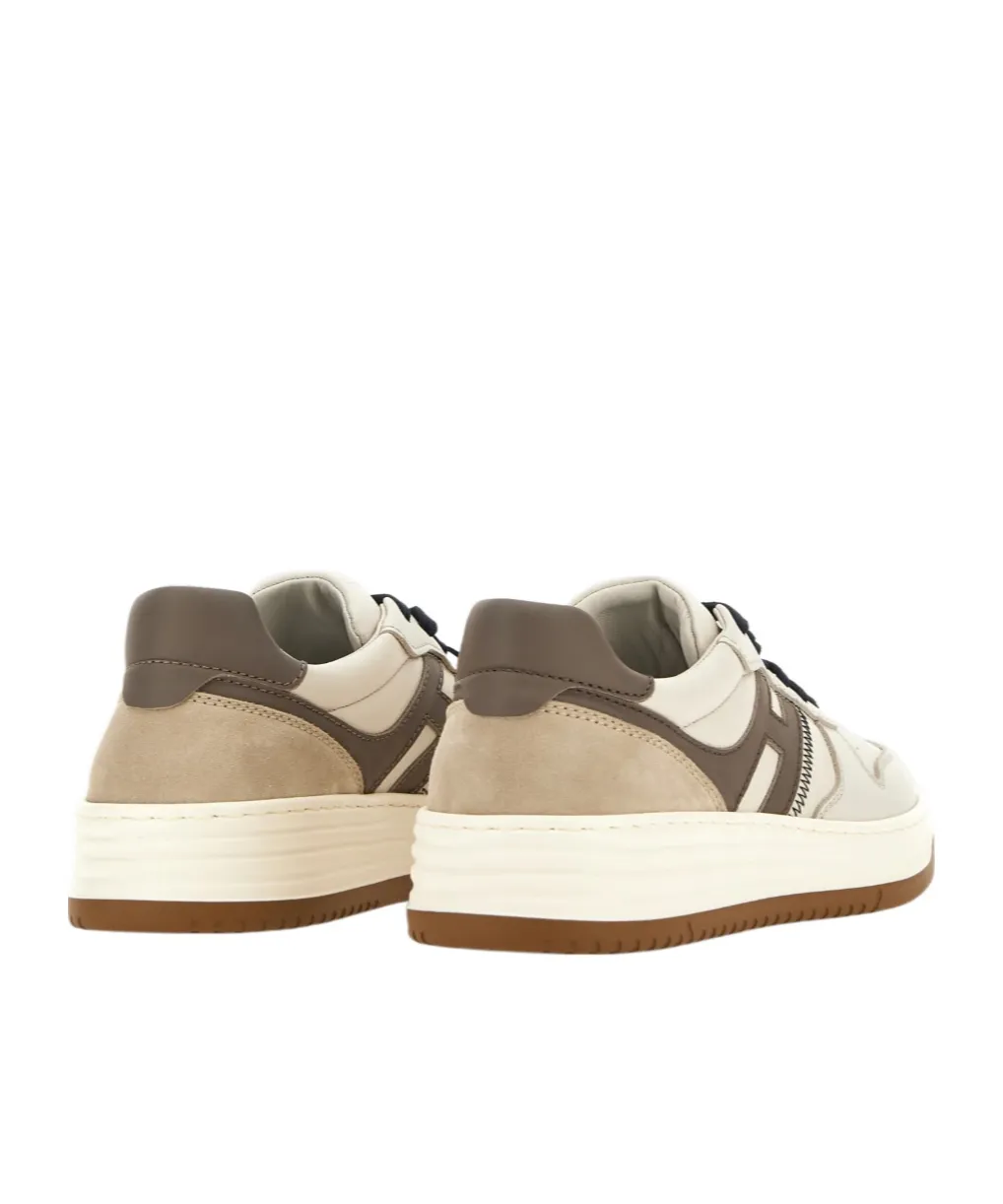 H630 Lace-Up Sneakers