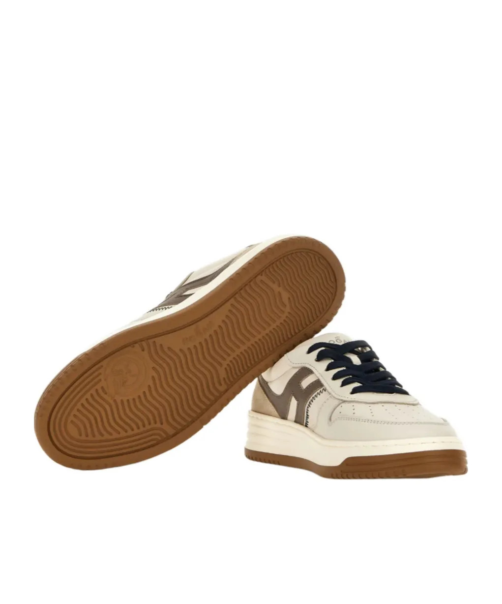 H630 Lace-Up Sneakers