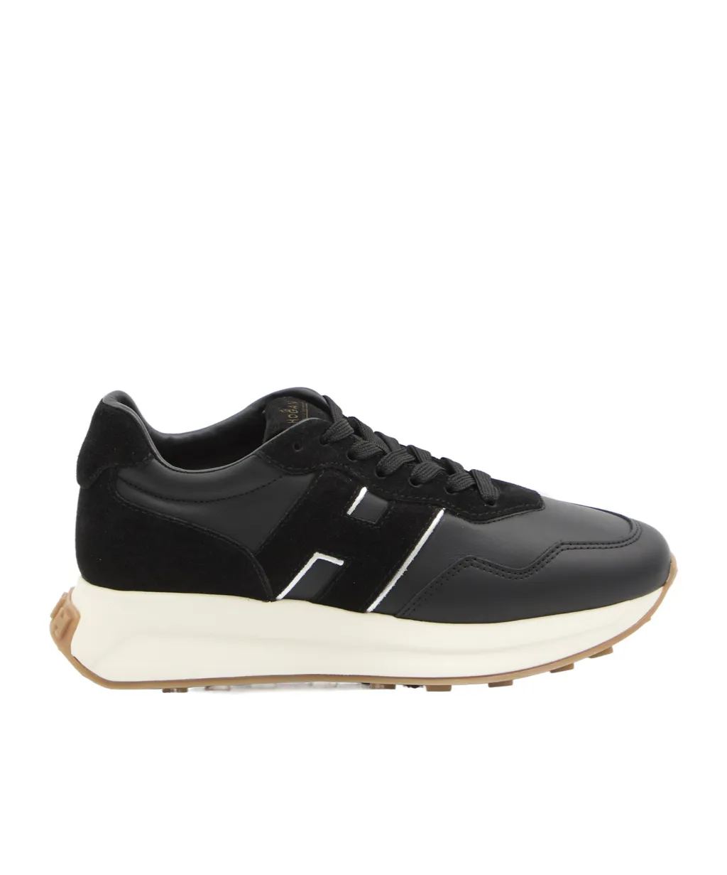 H641 Sneakers