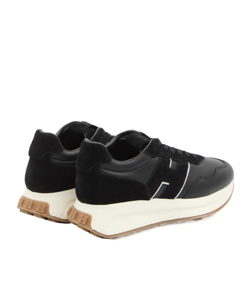 H641 Sneakers
