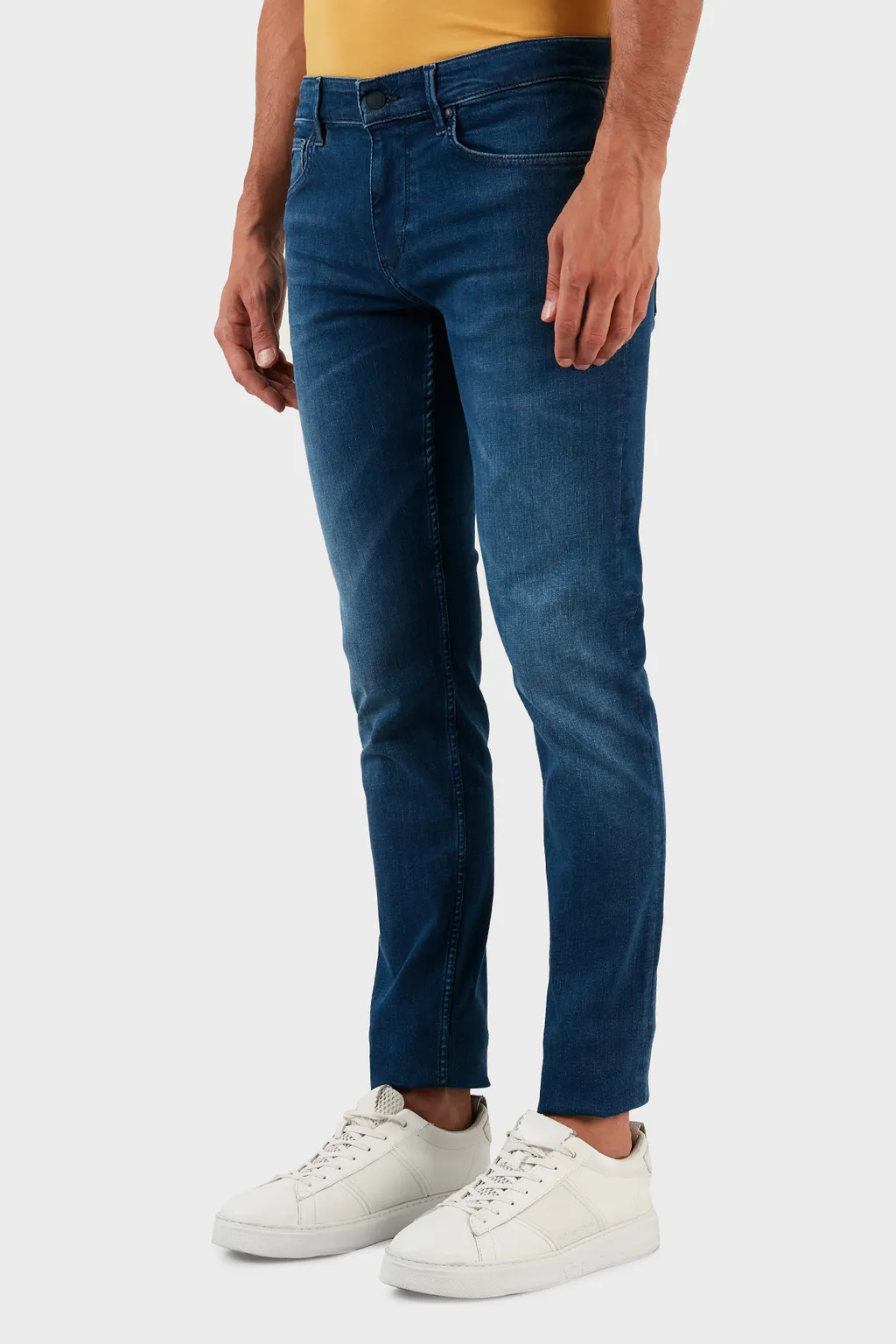 Slim-Fit Jeans